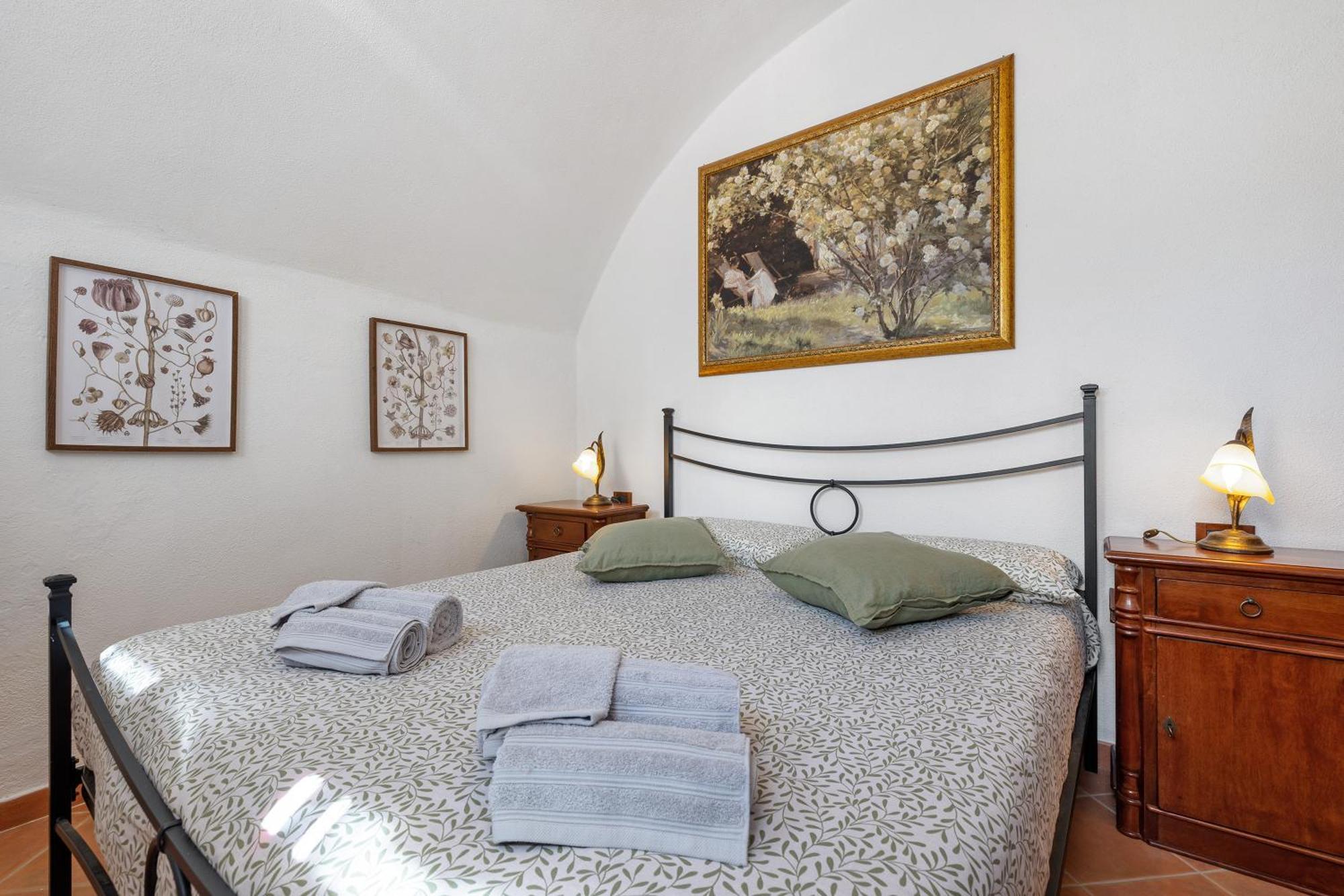 Villa Antico Casolare Di Alice Cares Esterno foto